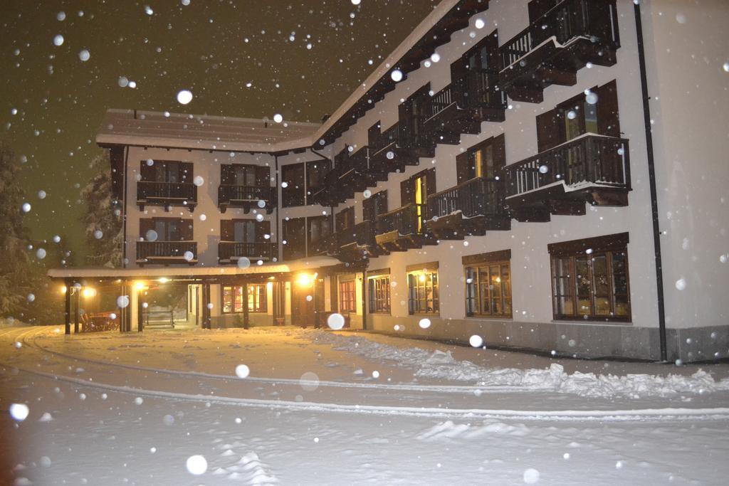Park Hotel Gran Bosco Sauze D'Oulx Bagian luar foto