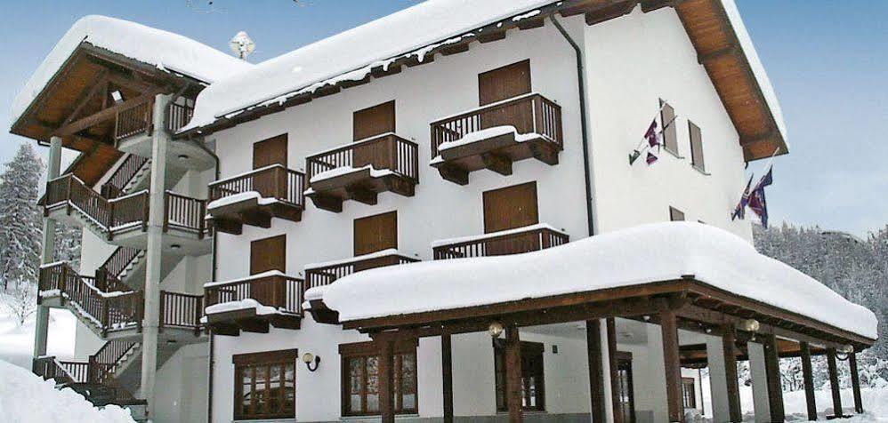 Park Hotel Gran Bosco Sauze D'Oulx Bagian luar foto
